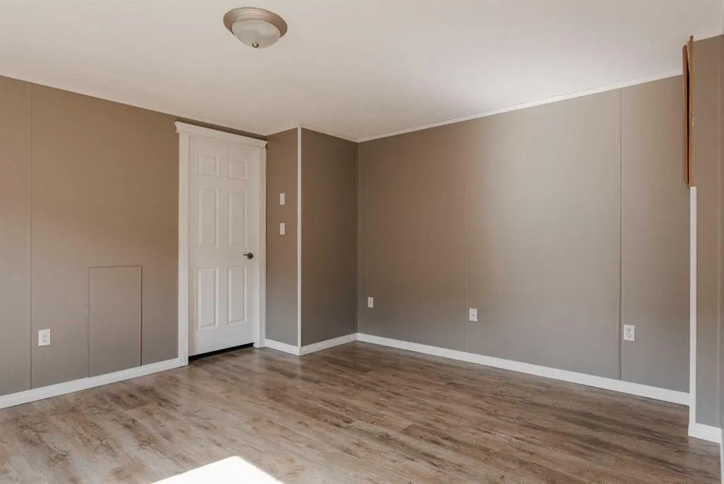 132 Grey Owl Place