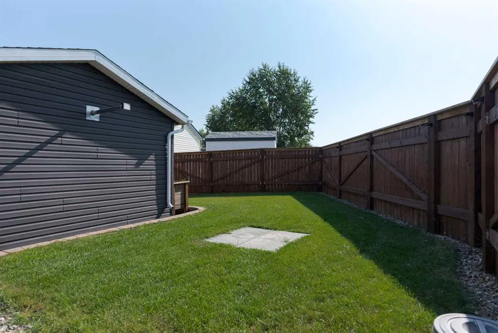 132 Grey Owl Place