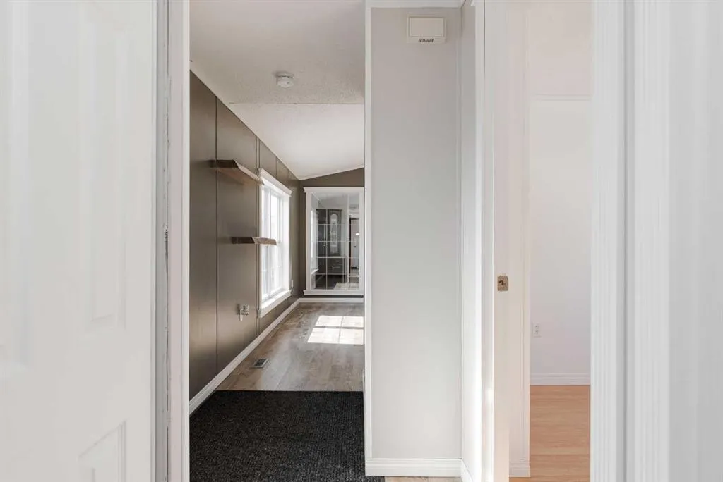 132 Grey Owl Place