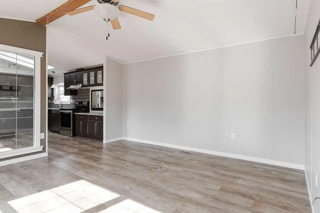 132 Grey Owl Place