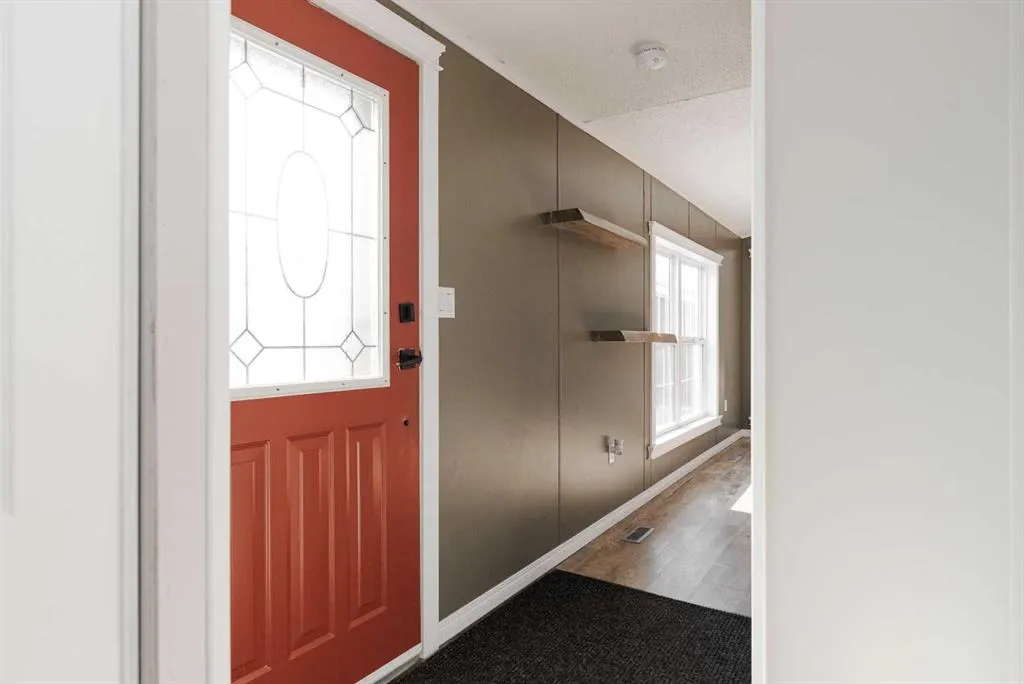 132 Grey Owl Place