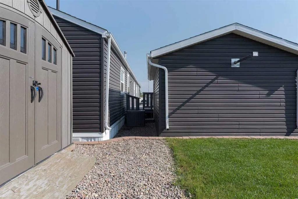 132 Grey Owl Place