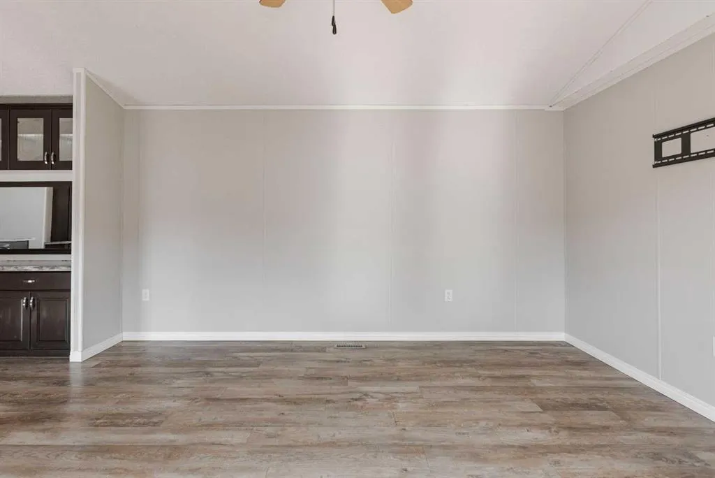 132 Grey Owl Place