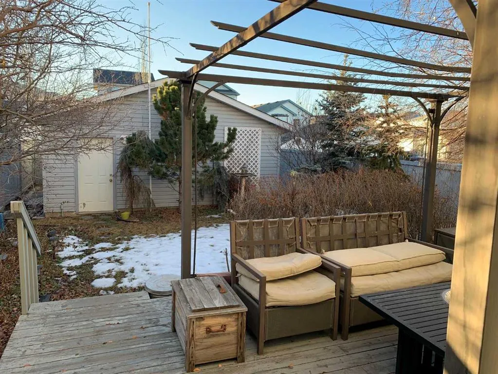 73 Hidden Spring Green NW