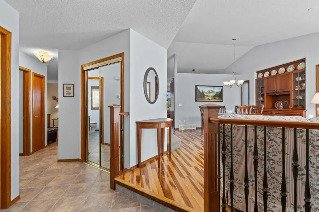 179 Douglasbank Drive SE