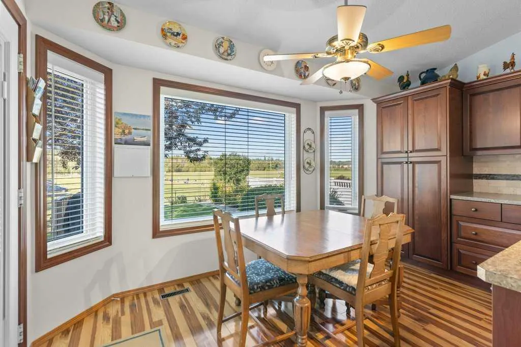 179 Douglasbank Drive SE
