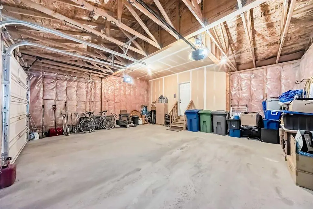 112 West Creek Meadow