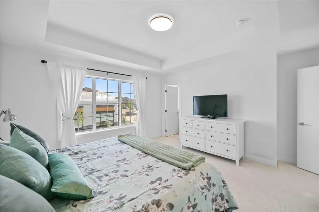 60 Amblefield Terrace NW
