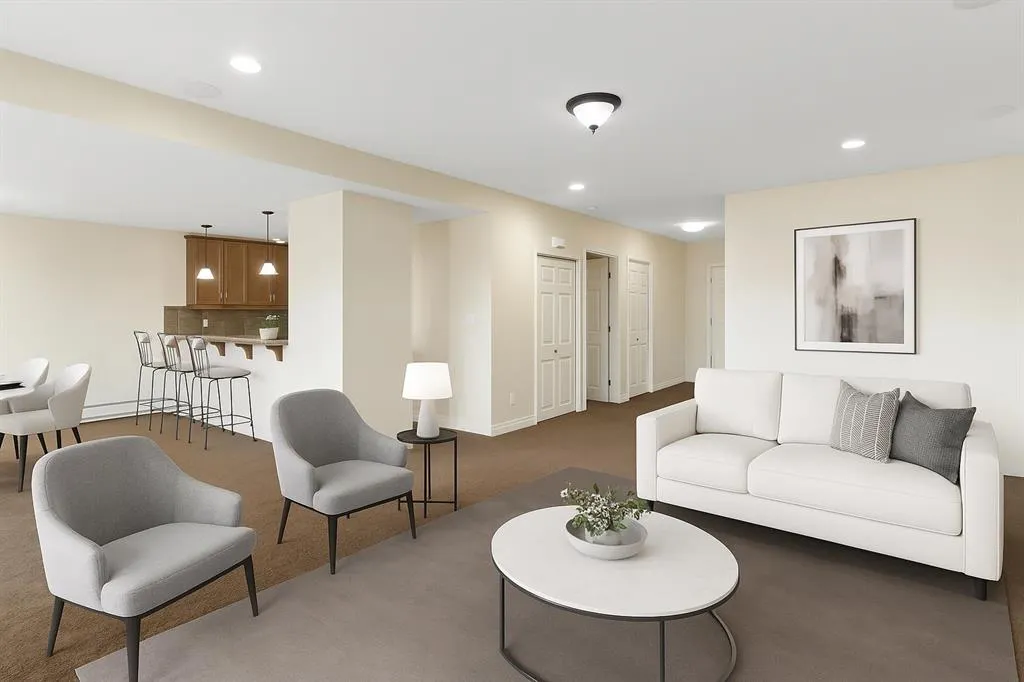 7 Sunset Park