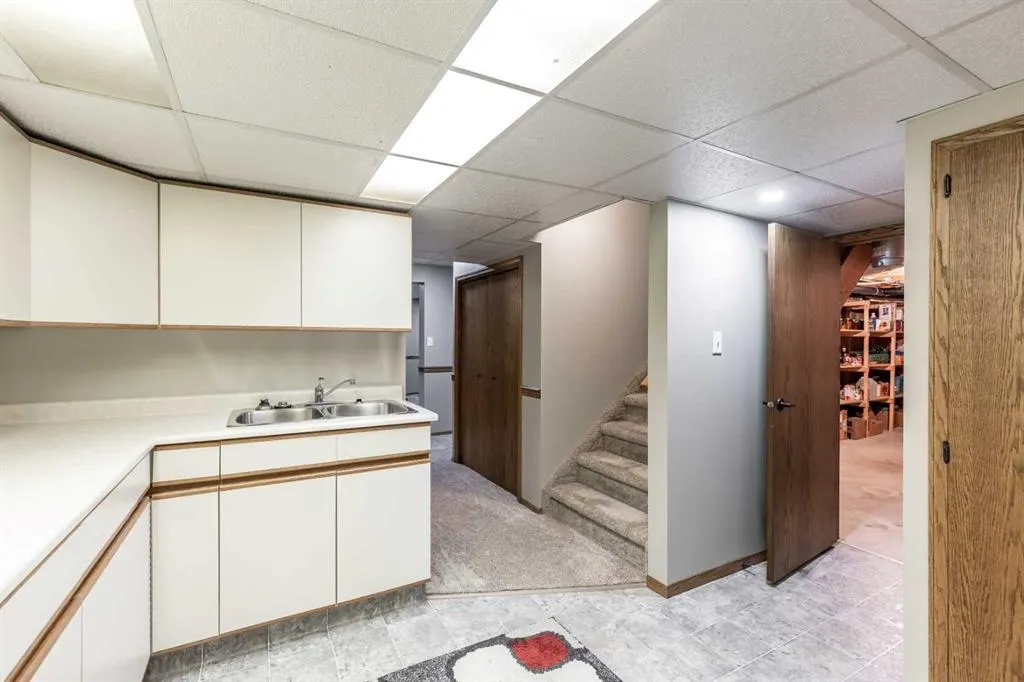 18 Rideau Green SE