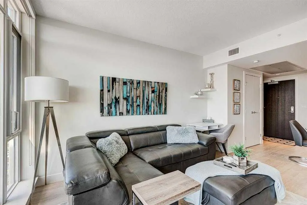 1188 3 Street SE, #2810