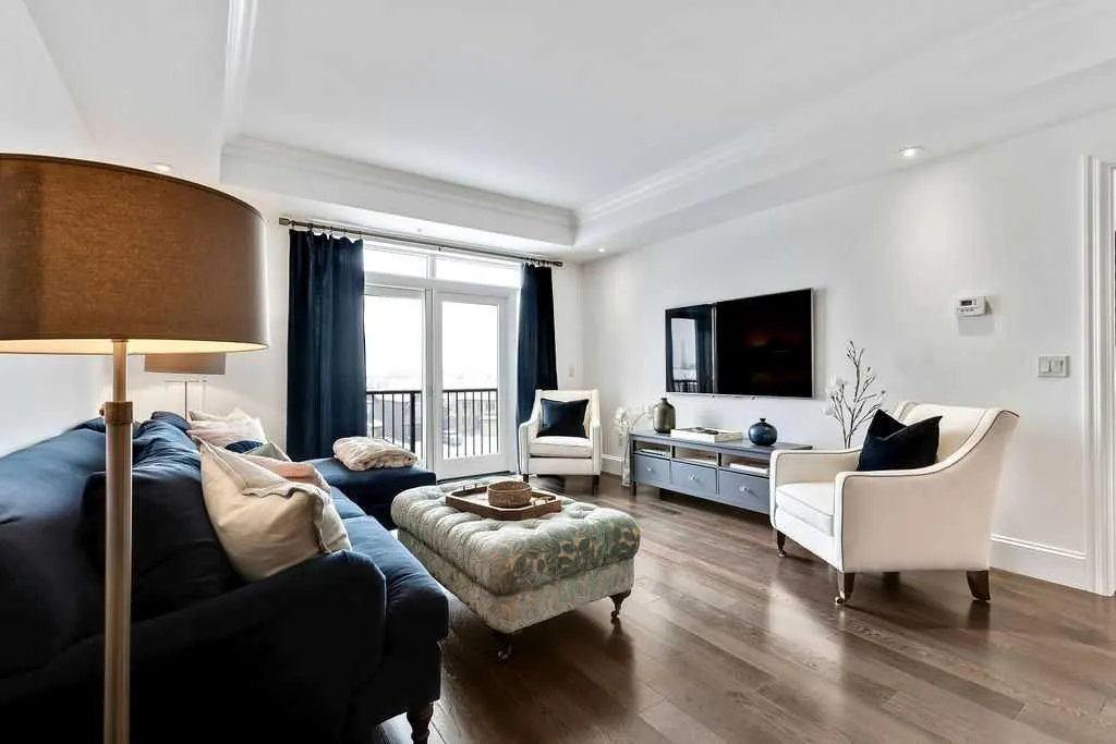 131 Quarry Way SE, #404