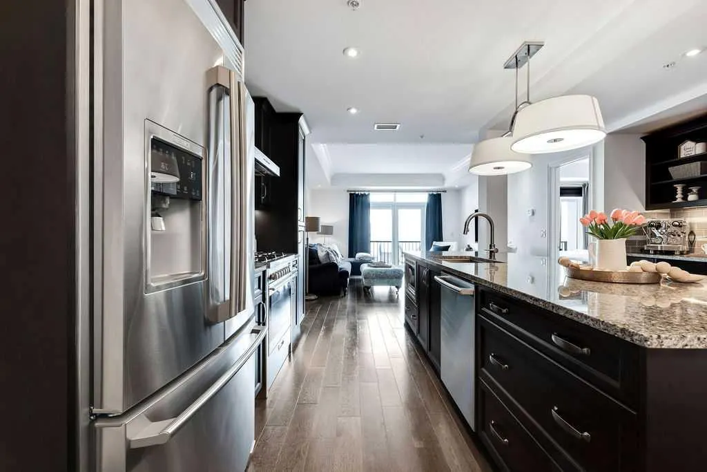 131 Quarry Way SE, #404