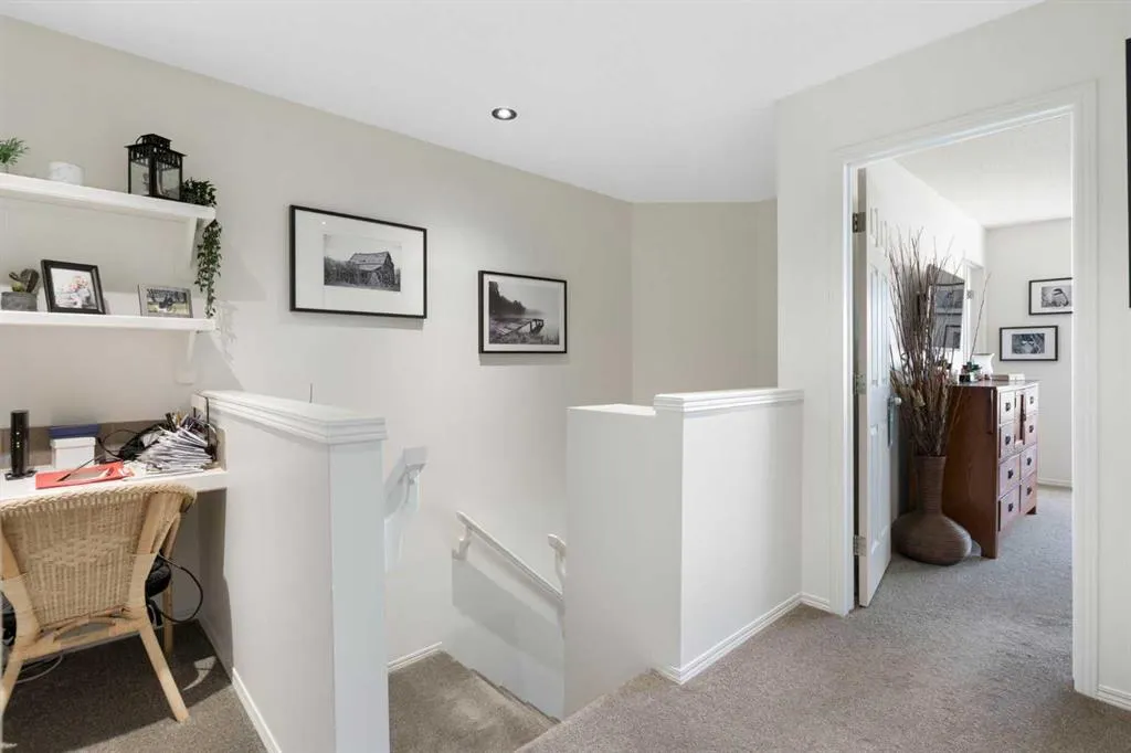 38 Prestwick Drive SE