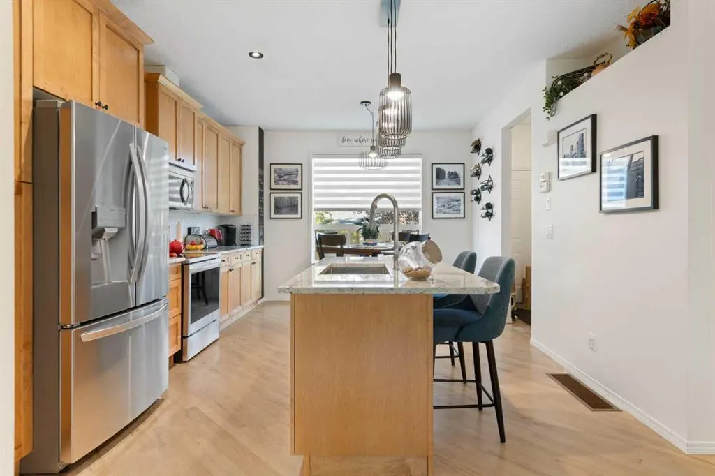 38 Prestwick Drive SE