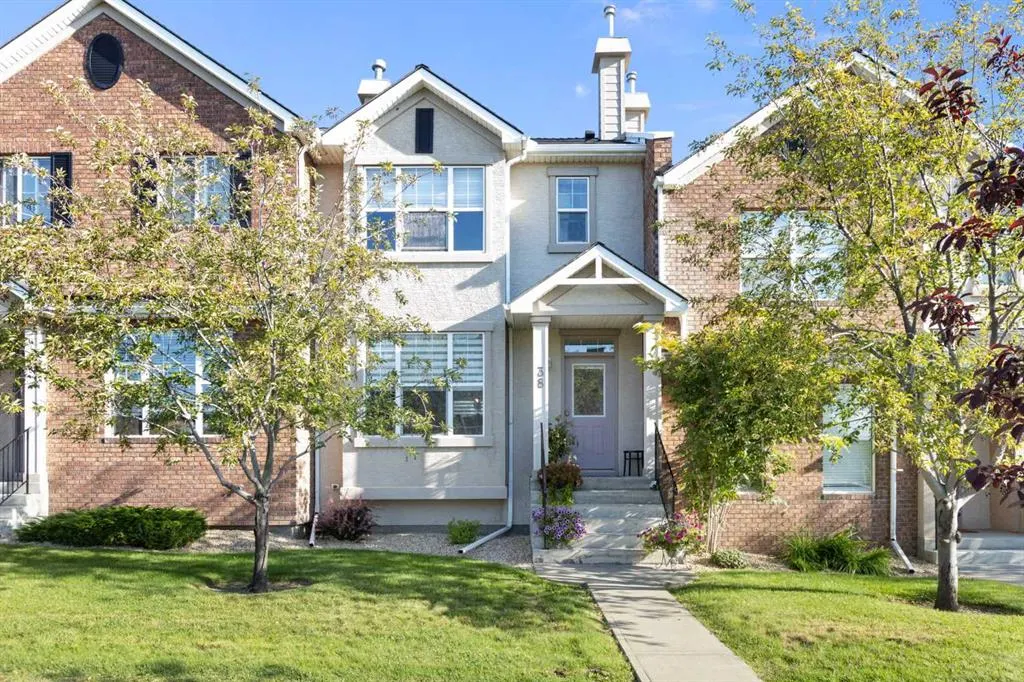 38 Prestwick Drive SE