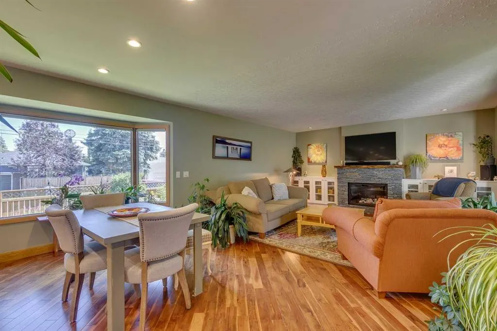 126 Westwood Drive SW