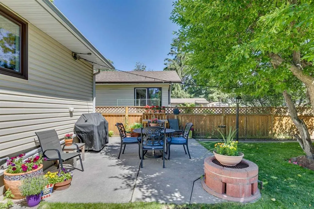 126 Westwood Drive SW