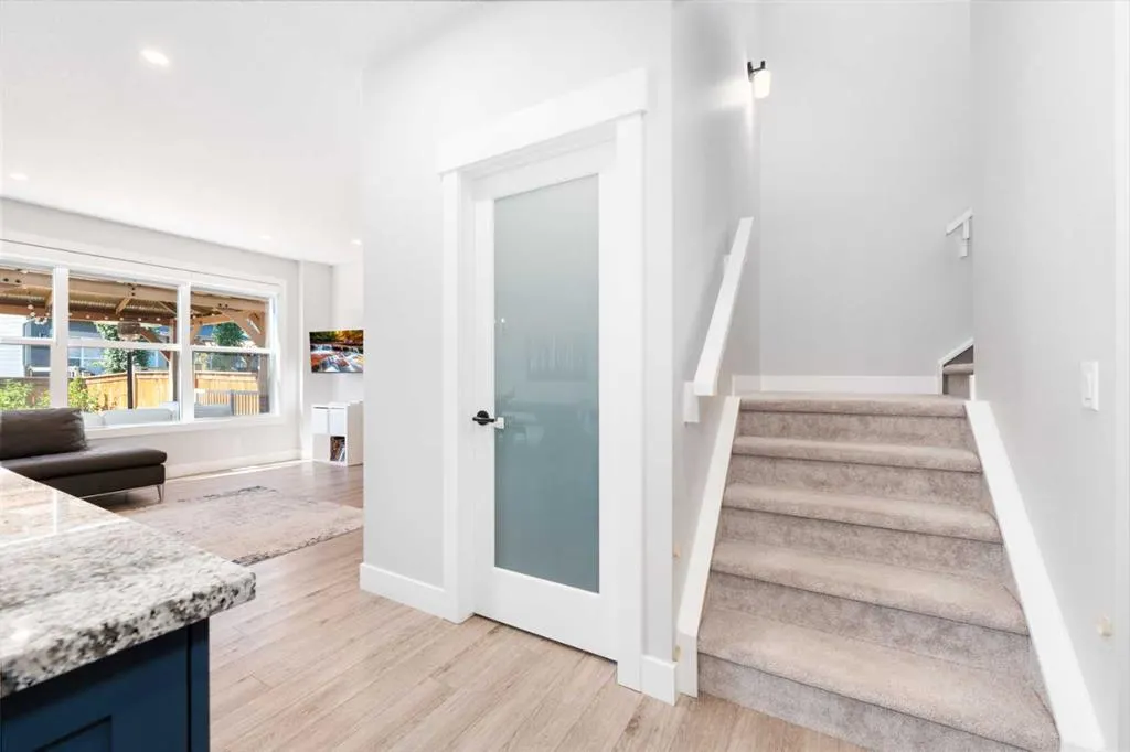 141 Masters Terrace SE