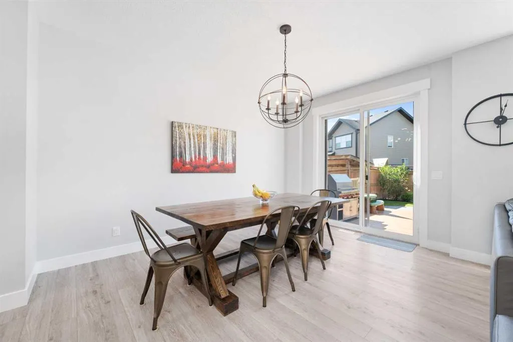 141 Masters Terrace SE