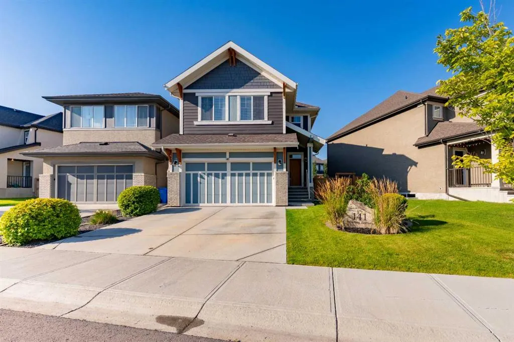 141 Masters Terrace SE