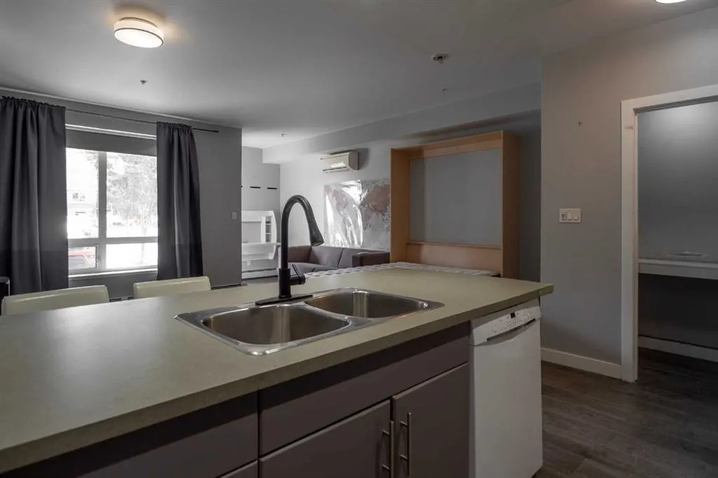 136C Sandpiper Road, #102