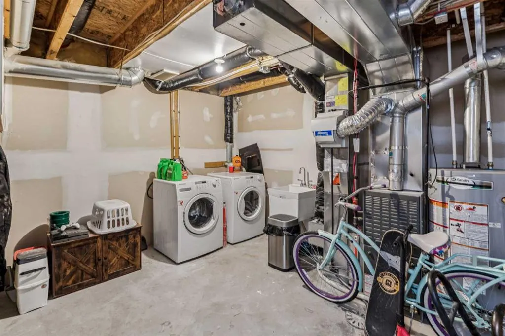 3096 New Brighton Gardens SE