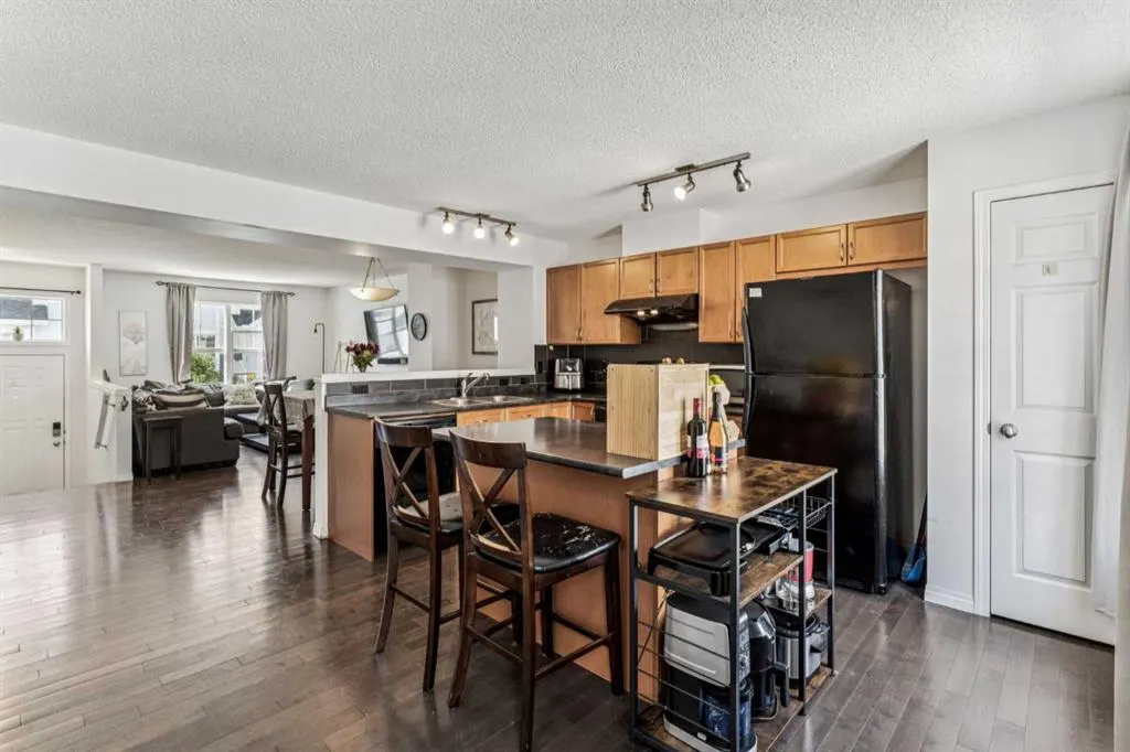3096 New Brighton Gardens SE