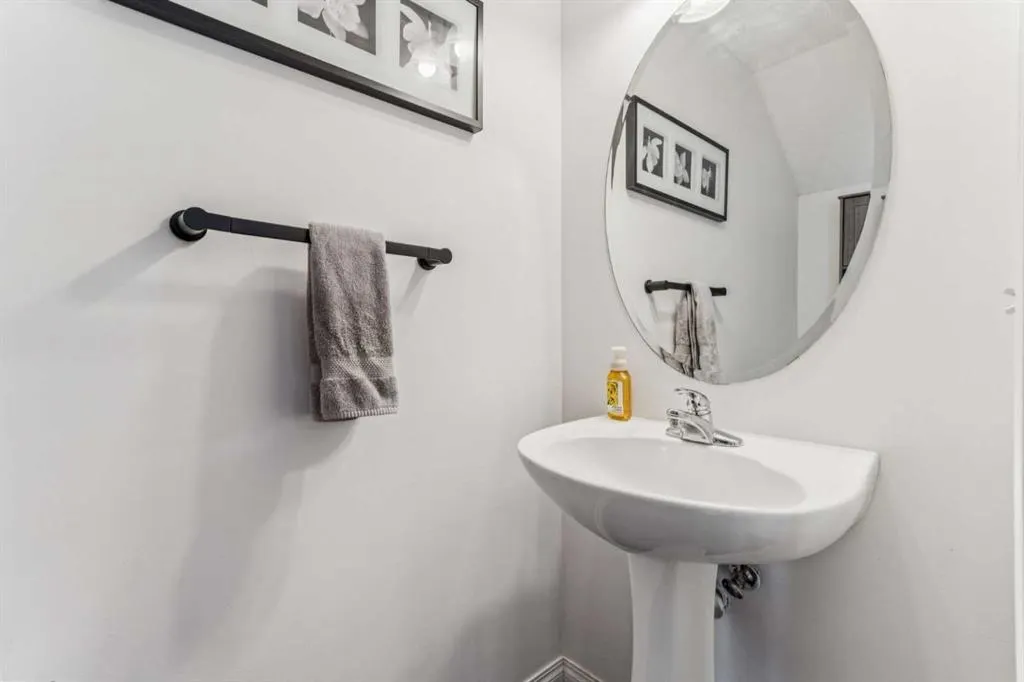3096 New Brighton Gardens SE