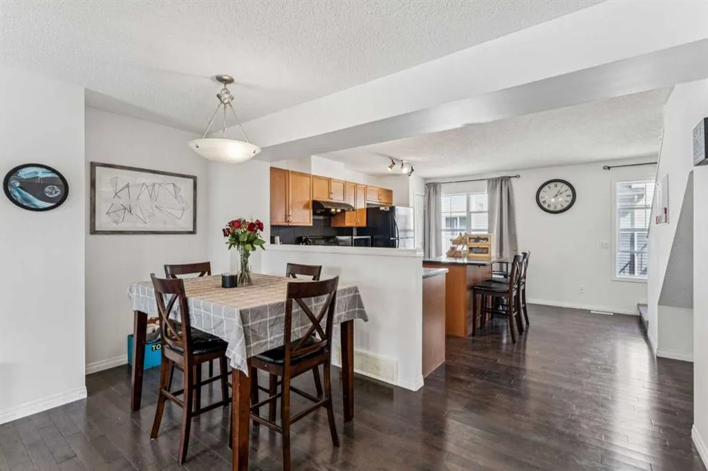 3096 New Brighton Gardens SE