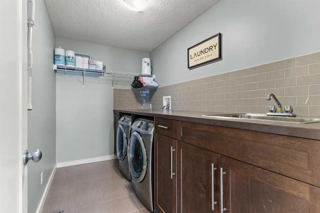 243 Mahogany Landing SE