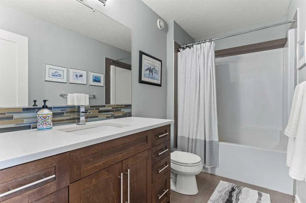 243 Mahogany Landing SE