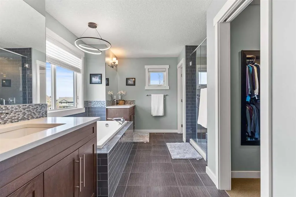 243 Mahogany Landing SE