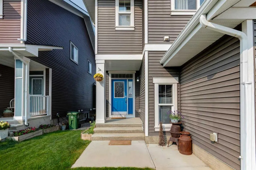 182 River Heights Crescent