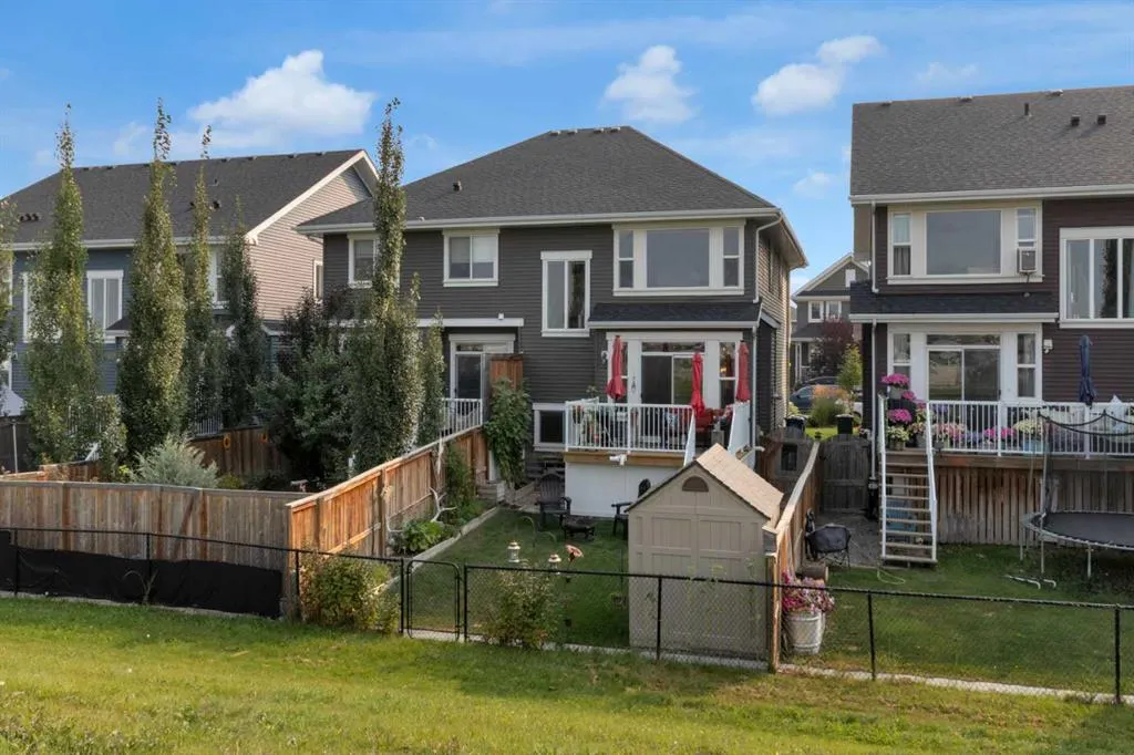 182 River Heights Crescent