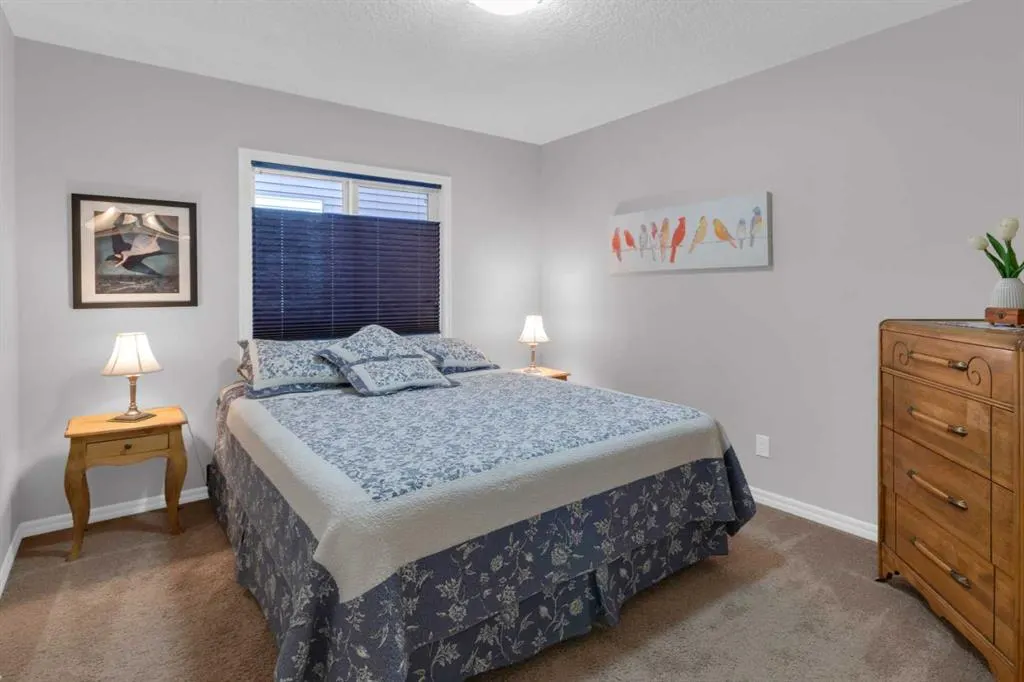182 River Heights Crescent