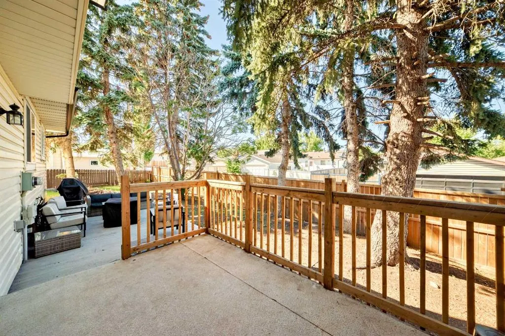 19 Templeridge Place NE