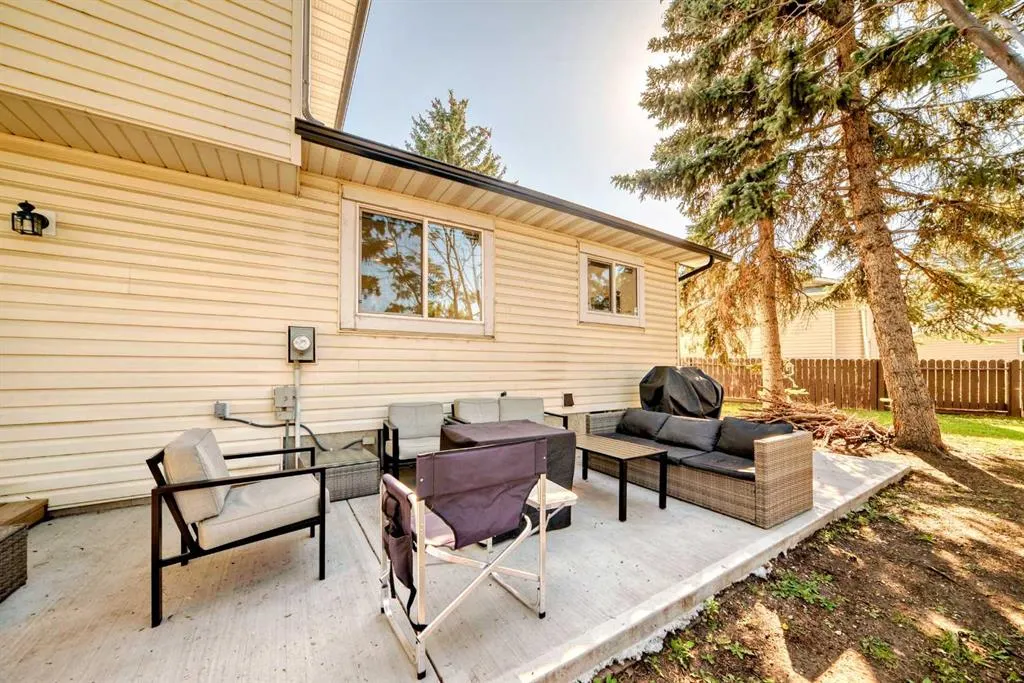 19 Templeridge Place NE