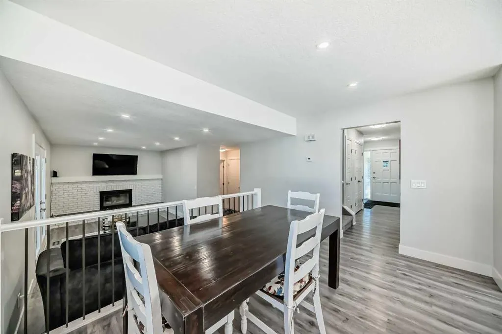 19 Templeridge Place NE
