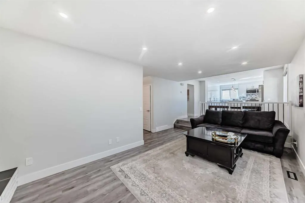 19 Templeridge Place NE