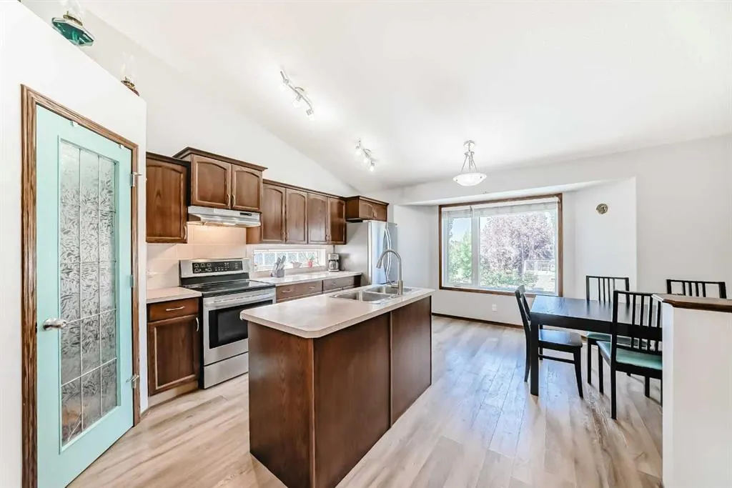 283 Highland Circle