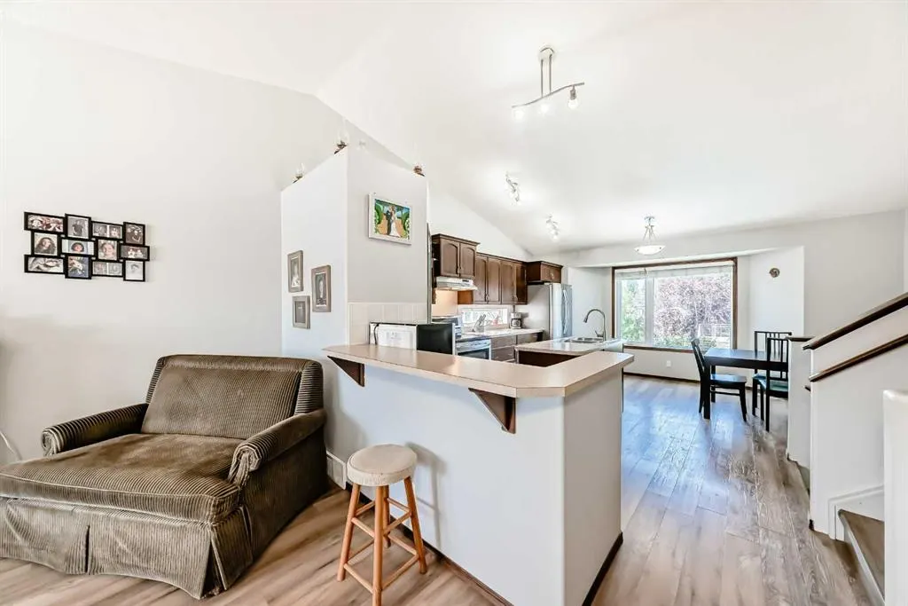 283 Highland Circle