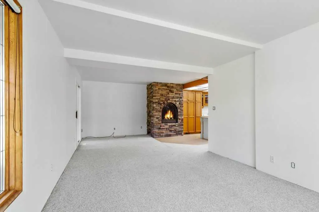 54 Johnson Avenue