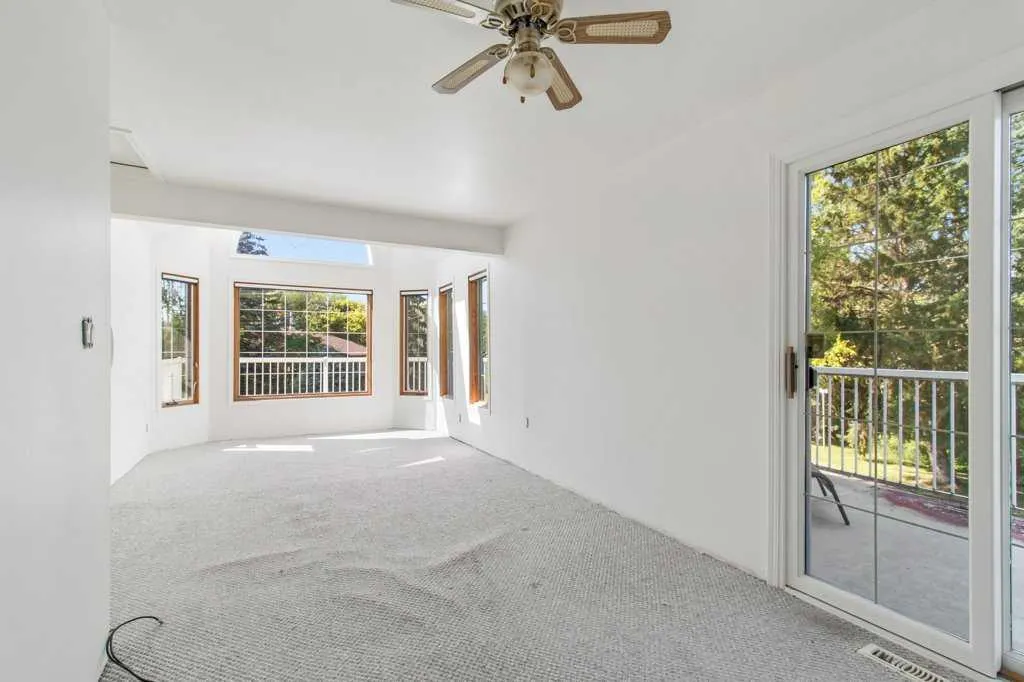 54 Johnson Avenue