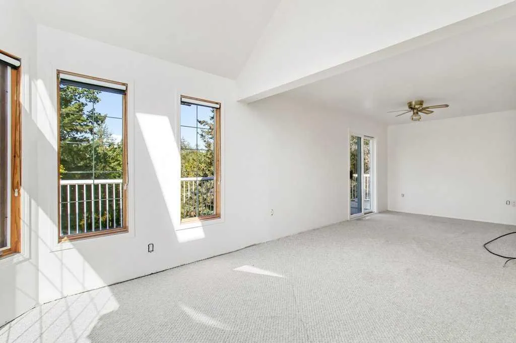 54 Johnson Avenue