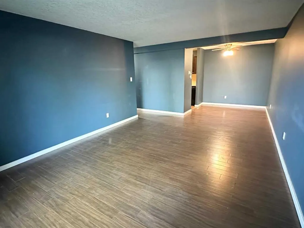 3910 23 Avenue S, #107