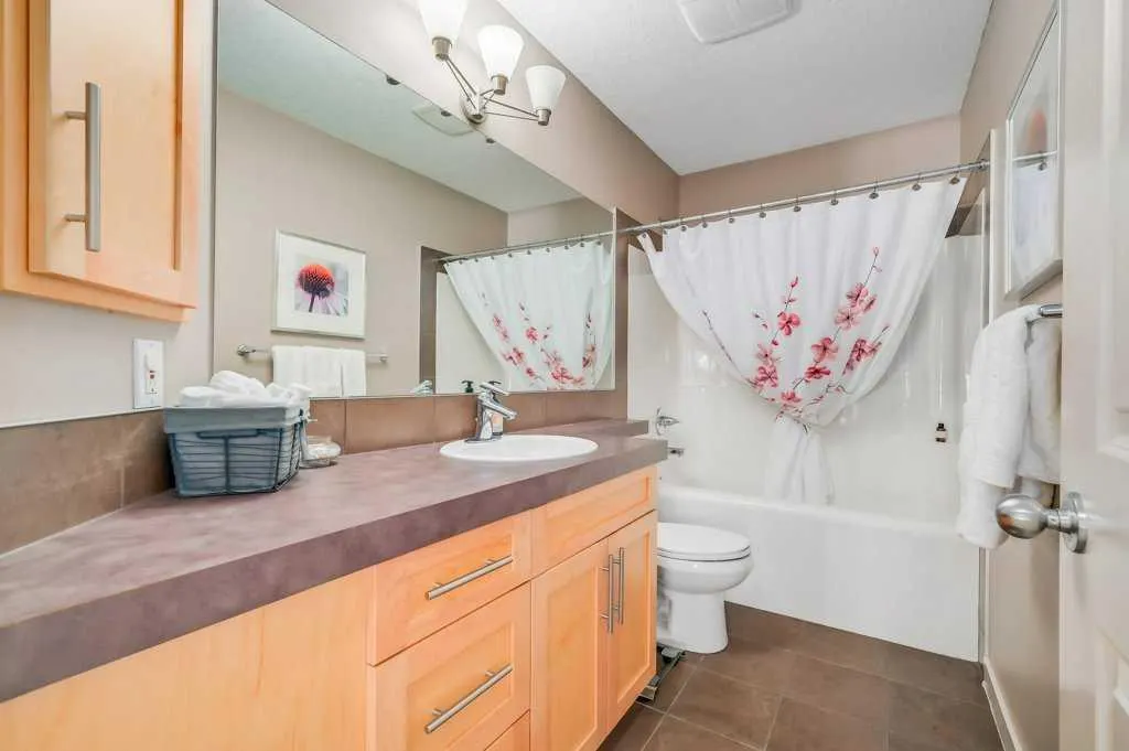 164 Tuscany Glen Park NW