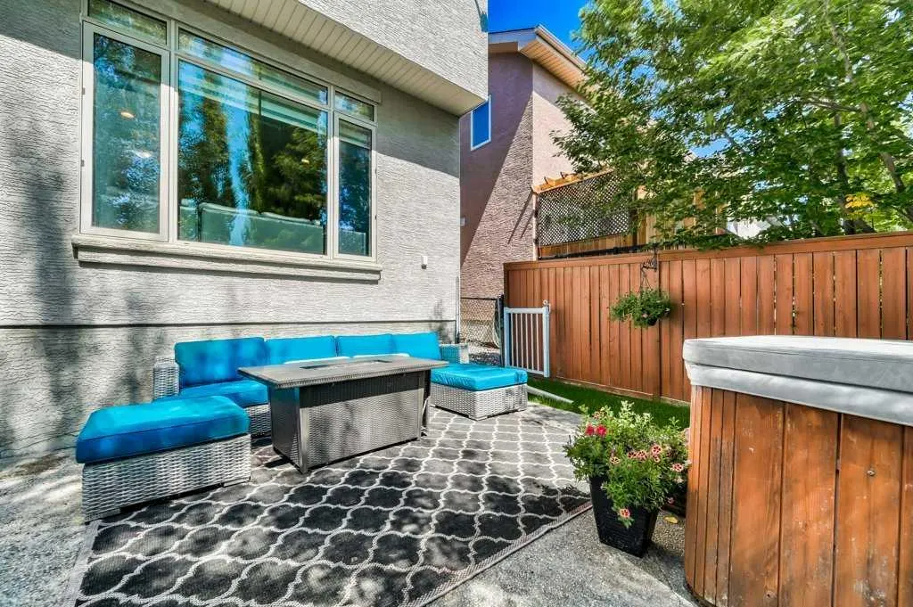 164 Tuscany Glen Park NW