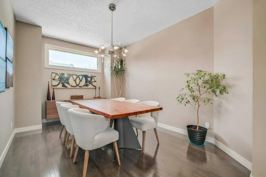 164 Tuscany Glen Park NW
