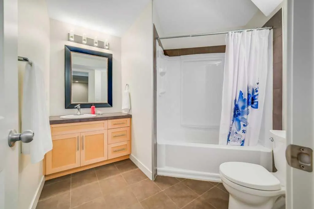 164 Tuscany Glen Park NW